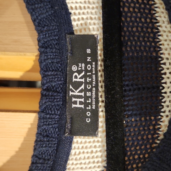 Sweater - Picture 3 of 3